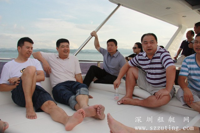 深圳租游艇－游艇出海观光