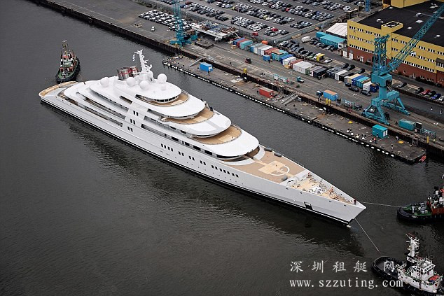 阿扎姆号游艇