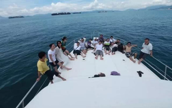 游艇出海