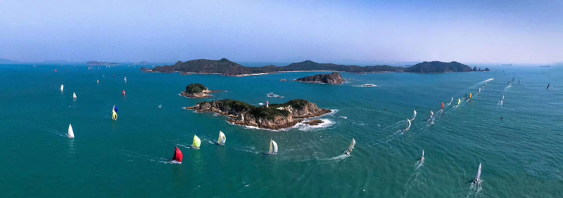 帆船出海