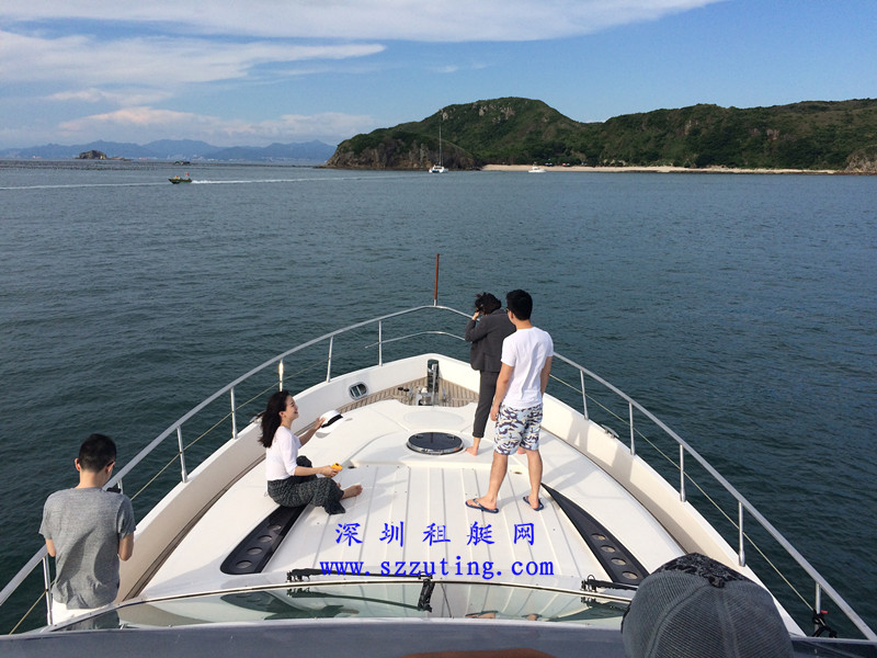 深圳南澳5小时豪华游艇出海记