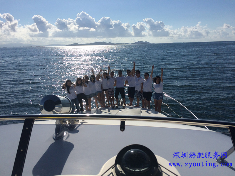深圳南澳25人游艇出海一日游