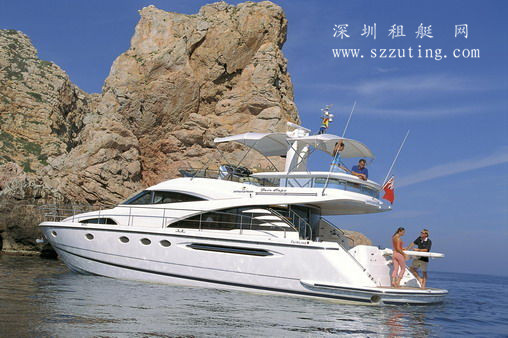 游艇出海