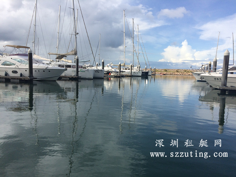 浪骑游艇会