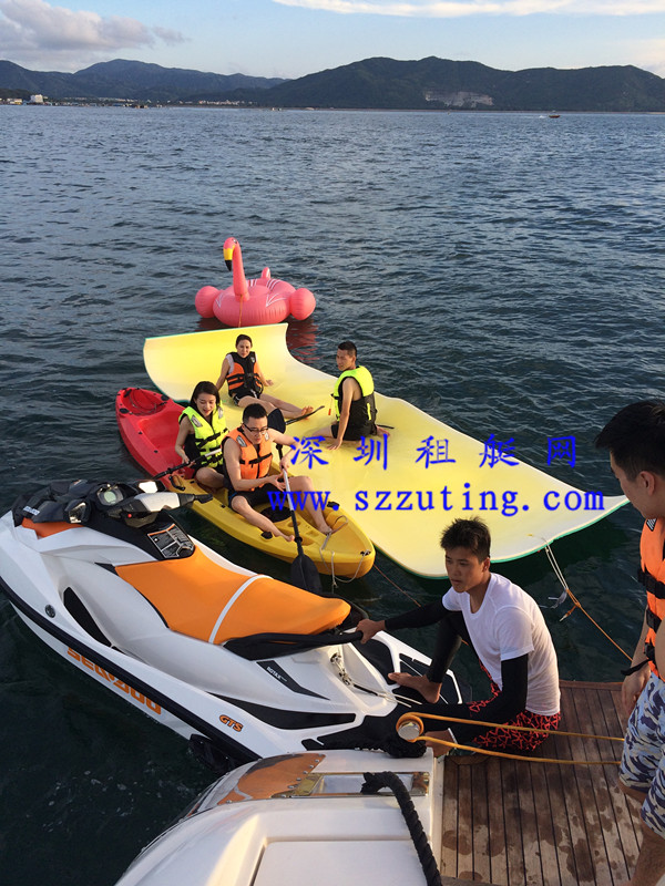 摩托艇水上运动