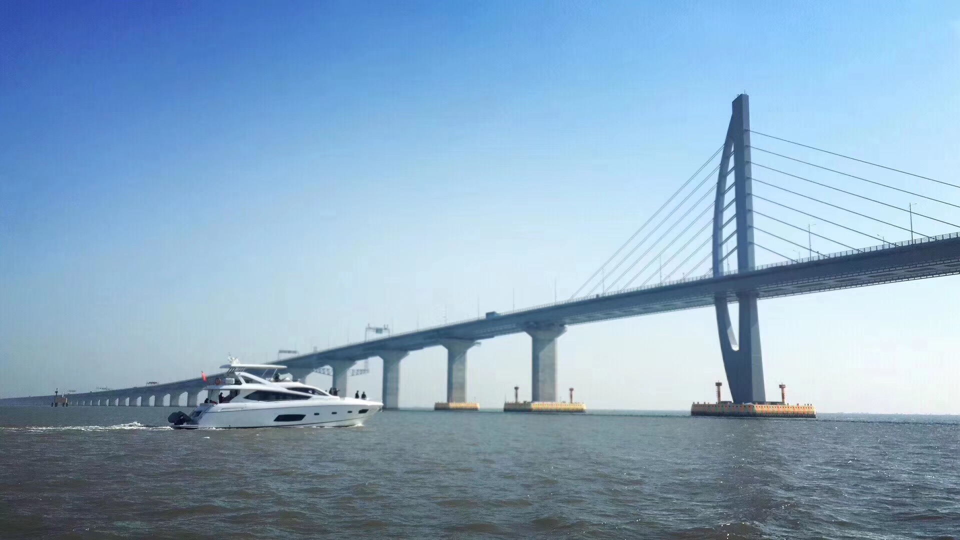 港珠澳大桥
