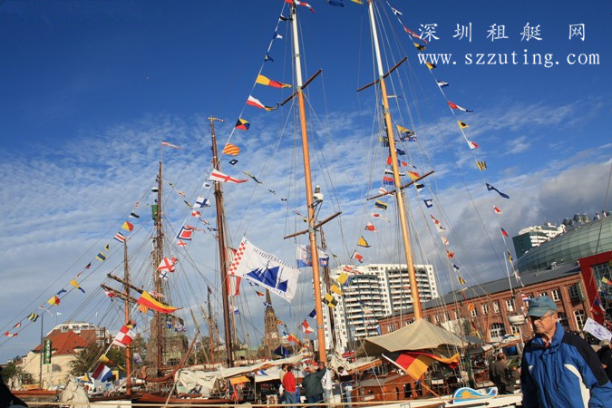 在拉罗舍尔参加欧洲帆船节